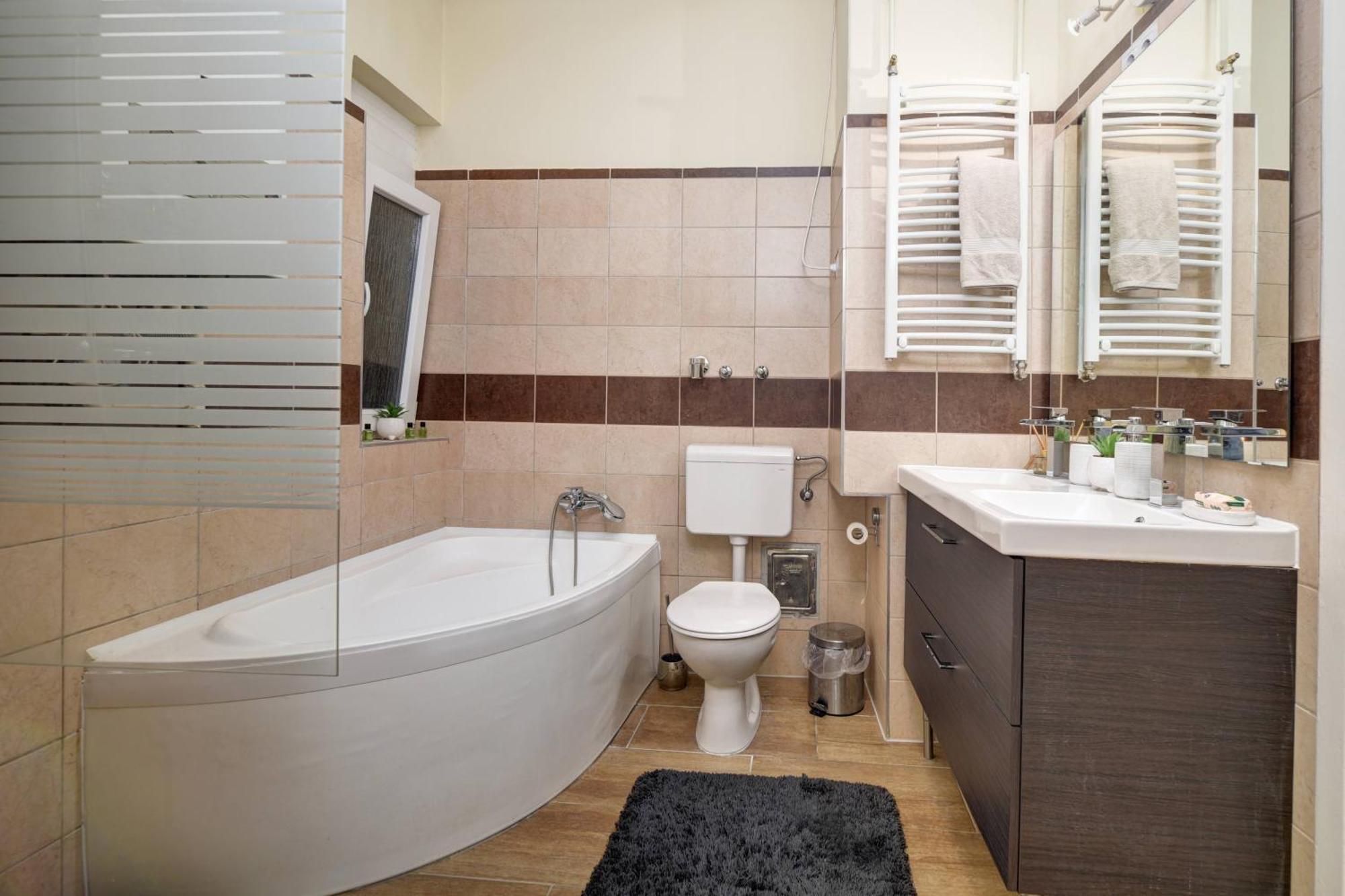 Buda Center Apartment Budapest Luaran gambar
