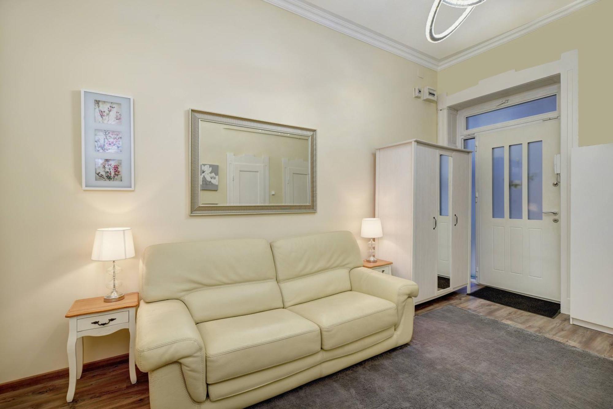 Buda Center Apartment Budapest Luaran gambar